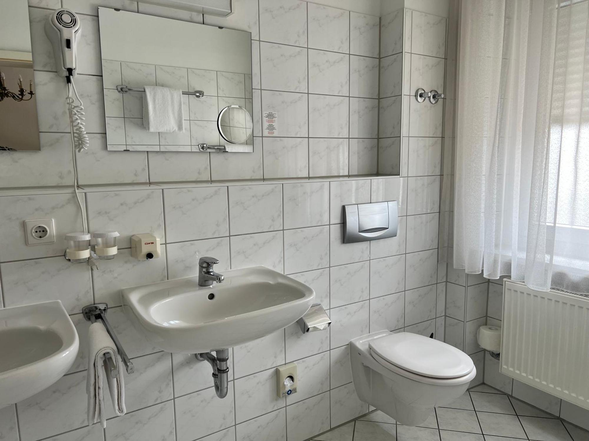Hotel Fantasie Άνσμπαχ Εξωτερικό φωτογραφία